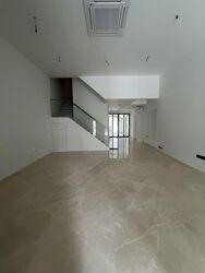 Simon Lane (D19), Terrace #536574231